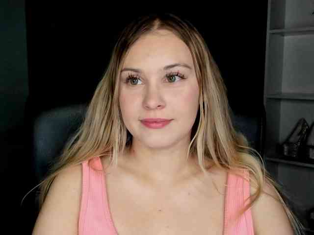 PERFECTvaleria webcam