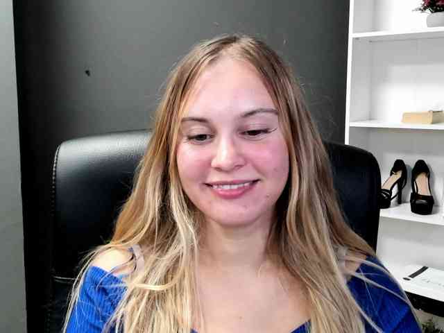 PERFECTvaleria webcam