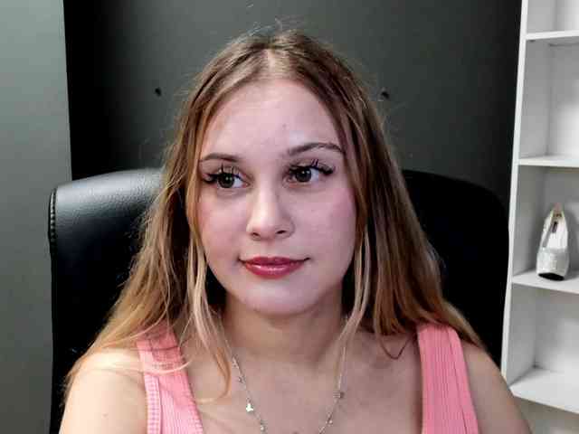 PERFECTvaleria webcam