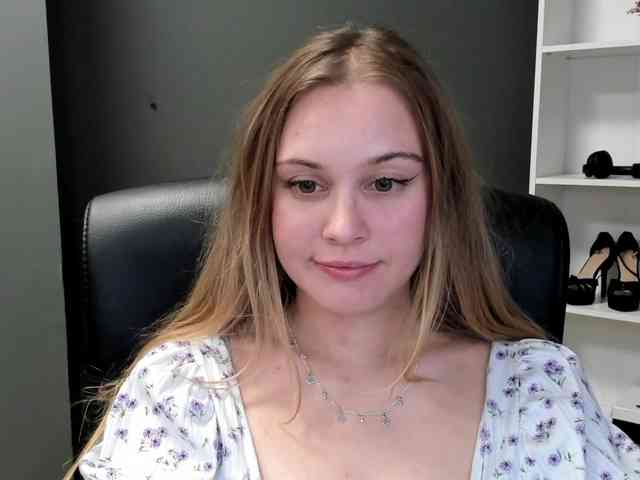 PERFECTvaleria webcam