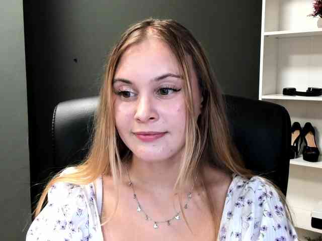 PERFECTvaleria webcam