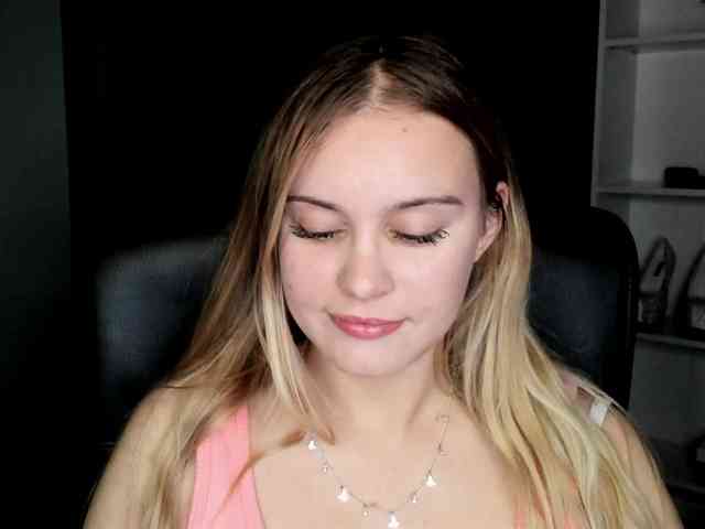PERFECTvaleria webcam