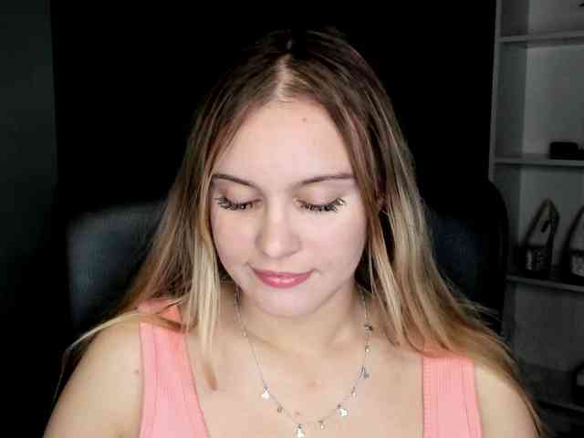 PERFECTvaleria webcam