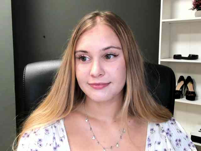 PERFECTvaleria webcam