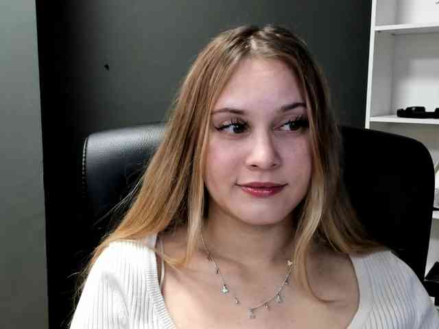 PERFECTvaleria webcam