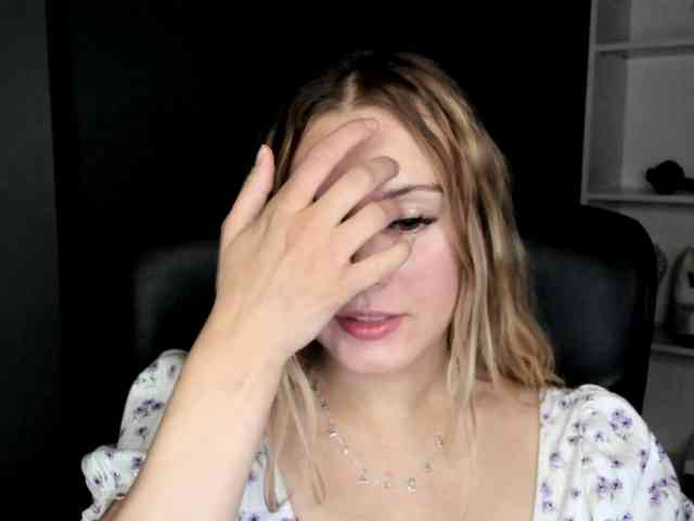 PERFECTvaleria webcam