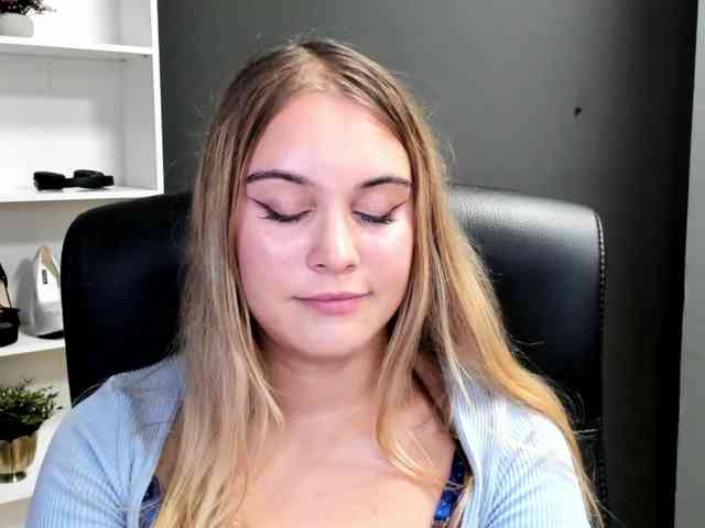 PERFECTvaleria webcam