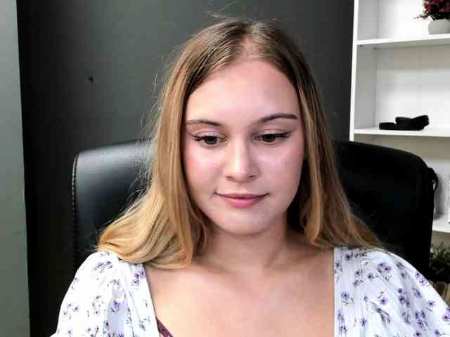 PERFECTvaleria webcam