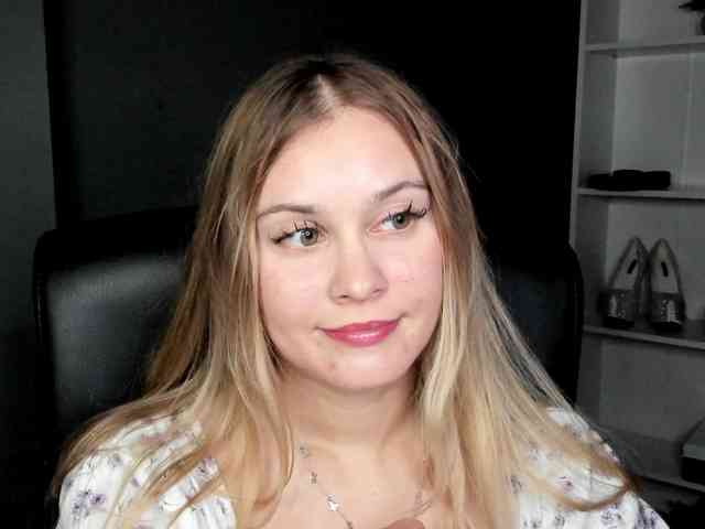 PERFECTvaleria webcam