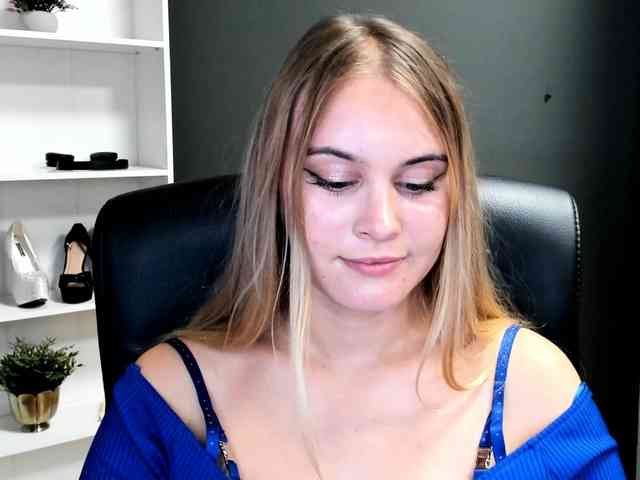 PERFECTvaleria webcam
