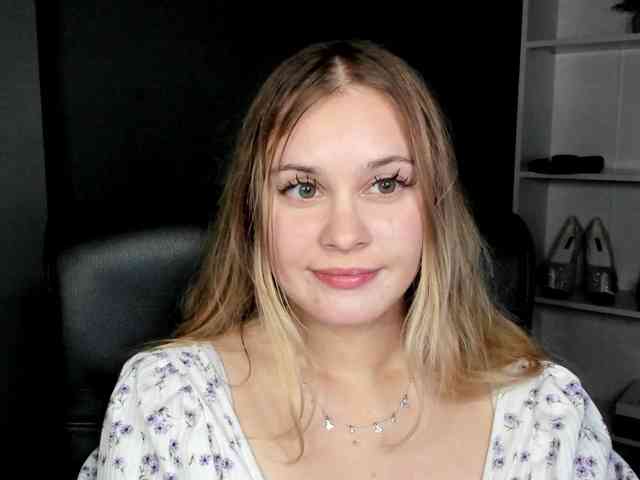 PERFECTvaleria webcam