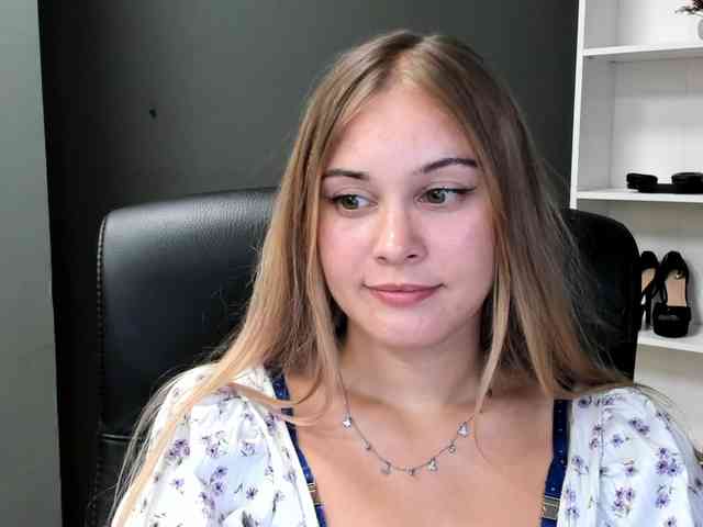 Model: PERFECTvaleria