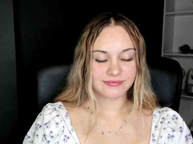 PERFECTvaleria webcam