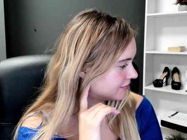 PERFECTvaleria webcam