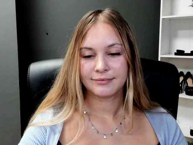 PERFECTvaleria webcam
