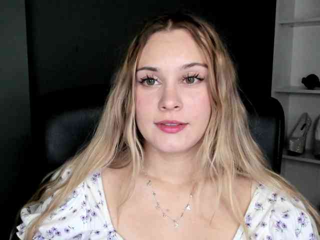 PERFECTvaleria webcam