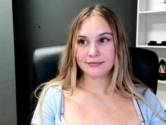 PERFECTvaleria webcam
