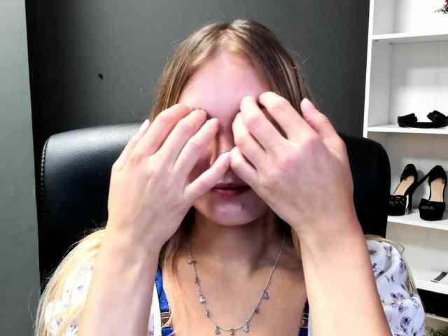 PERFECTvaleria webcam