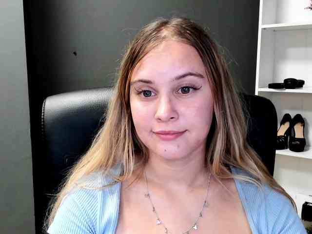 PERFECTvaleria webcam