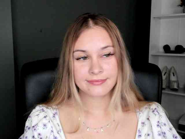 PERFECTvaleria webcam