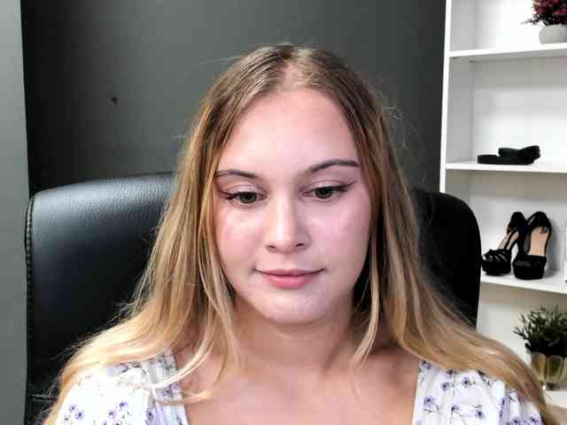 PERFECTvaleria webcam