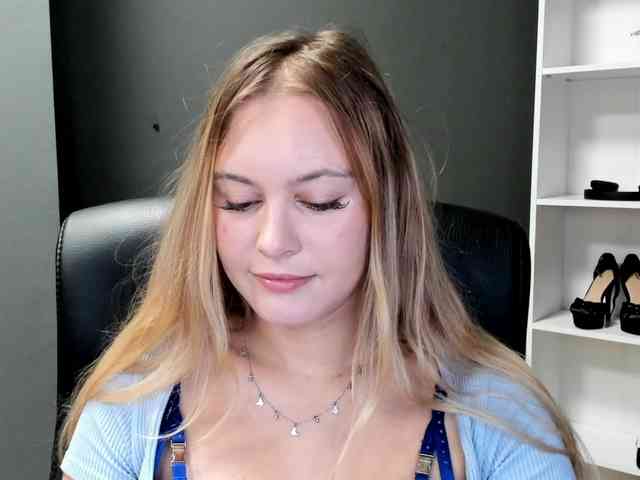 PERFECTvaleria webcam