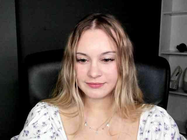 PERFECTvaleria webcam