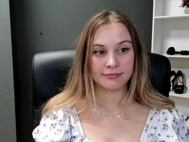 PERFECTvaleria webcam