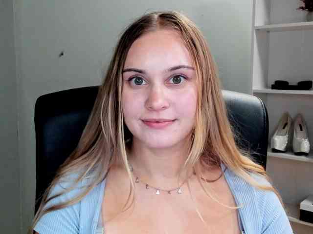 PERFECTvaleria webcam