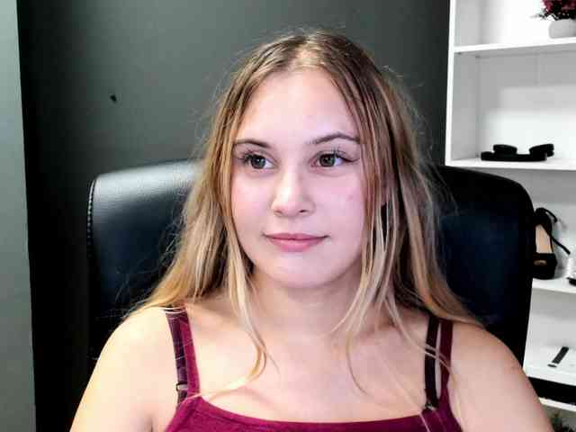 PERFECTvaleria webcam