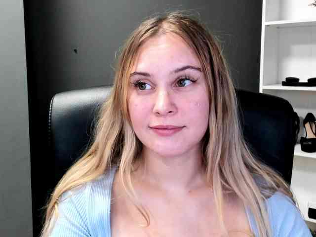 PERFECTvaleria webcam