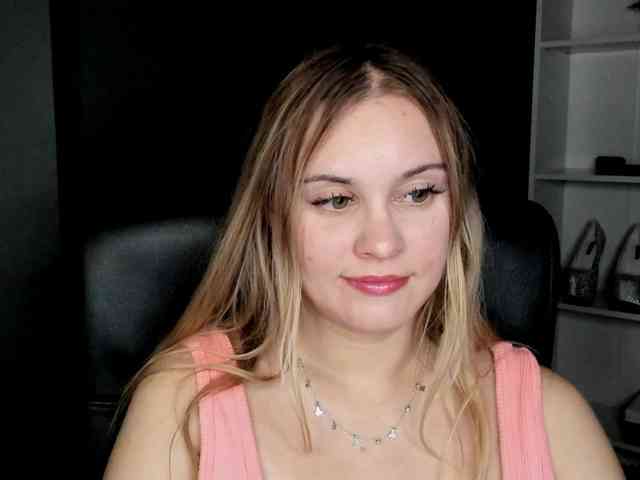 PERFECTvaleria webcam