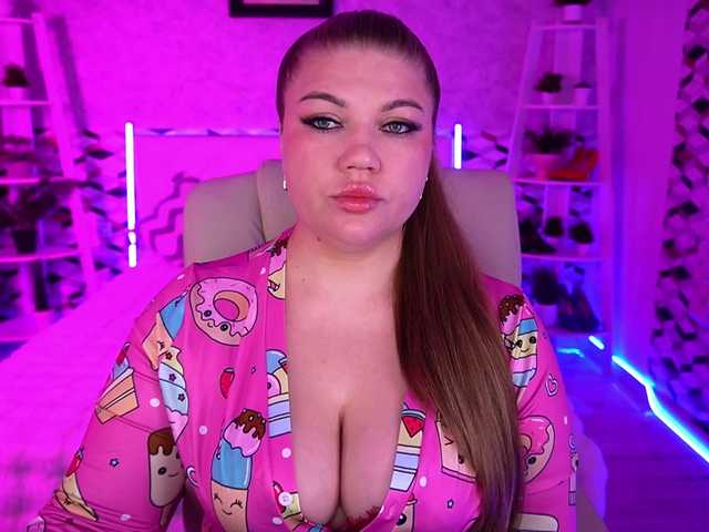 AlishaMalinka live cam