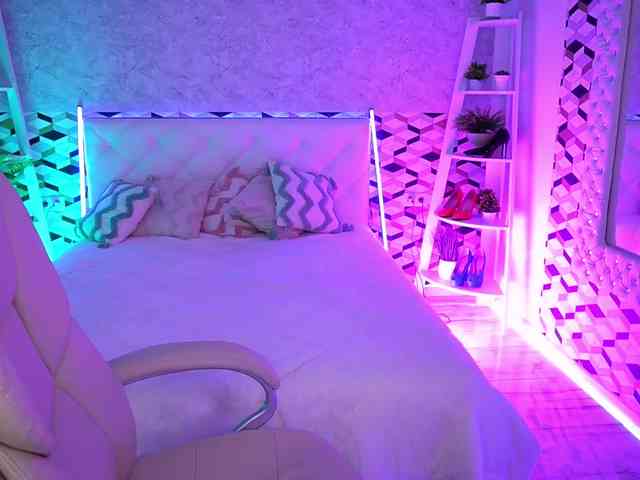AmellyWhite webcam