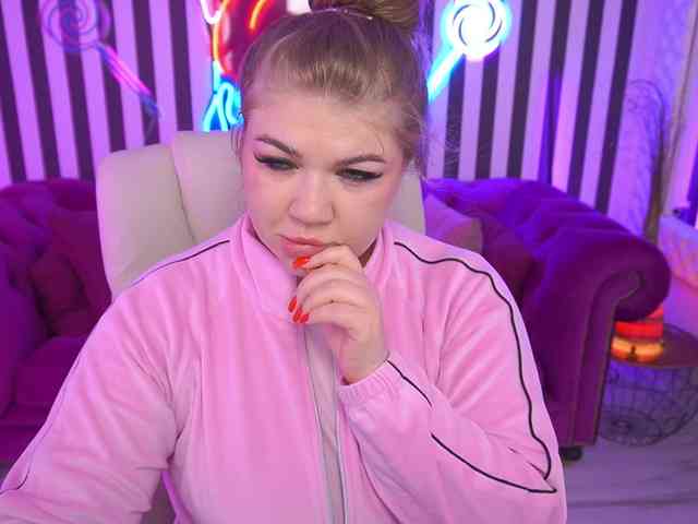 AmellyWhite webcam