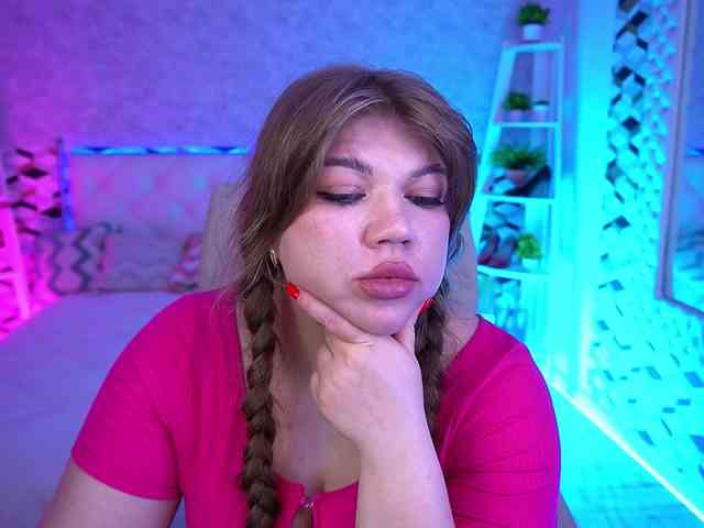 AmellyWhite