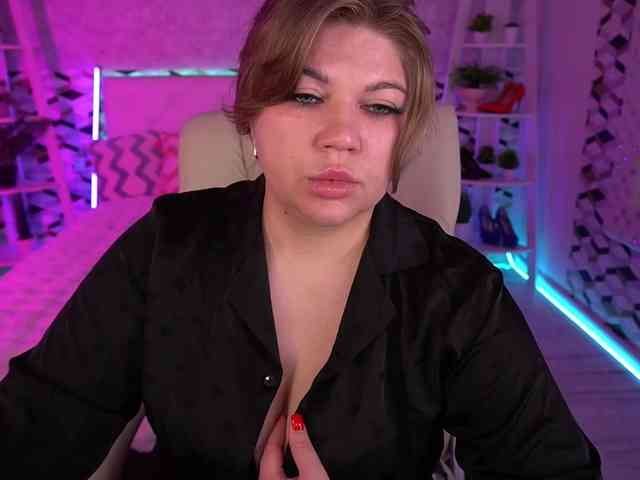 AmellyWhite webcam