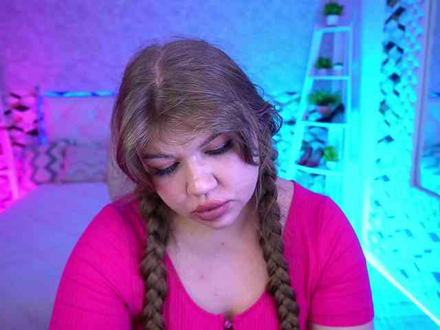 AmellyWhite webcam