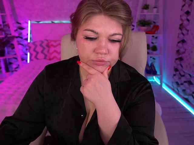 AmellyWhite