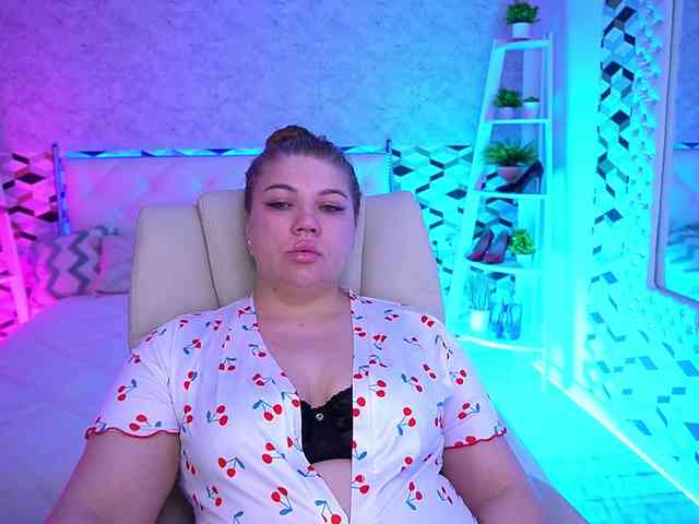 AmellyWhite webcam
