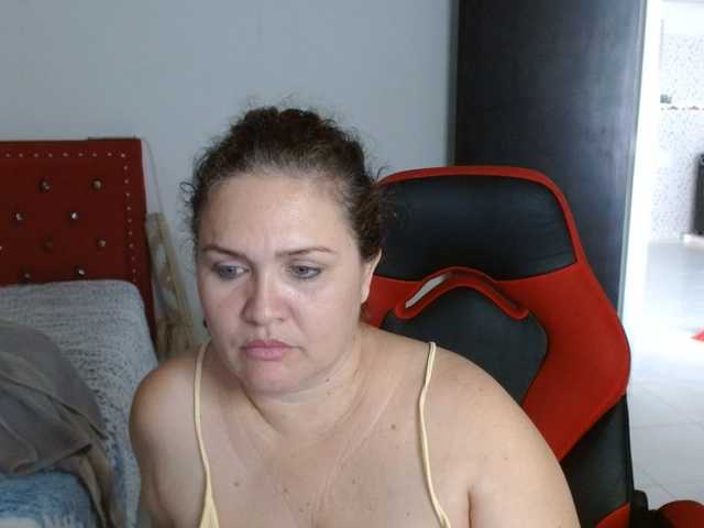 helenca1980 live webcam show