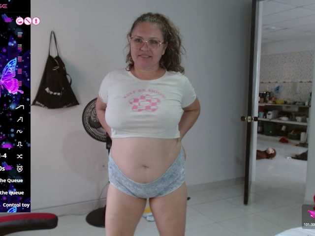 helenca1980 live cam on BongaCams