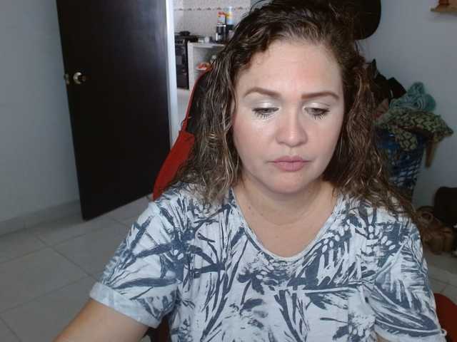 helenca1980 live webcam show