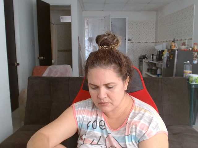 helenca1980 live cam on BongaCams