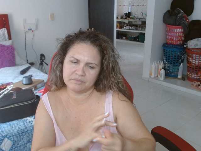 helenca1980 live cam on BongaCams