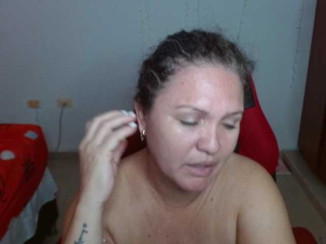 helenca1980 live cam on BongaCams