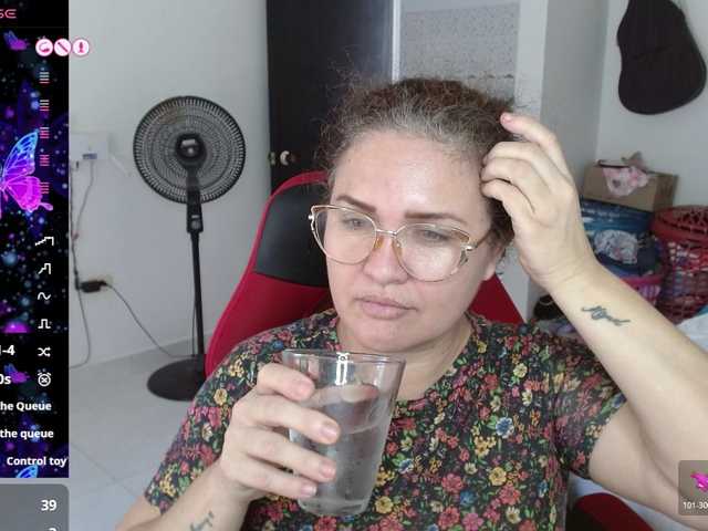 helenca1980 live cam on BongaCams