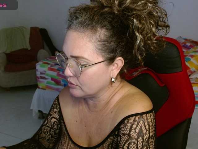 helenca1980 live cam on BongaCams