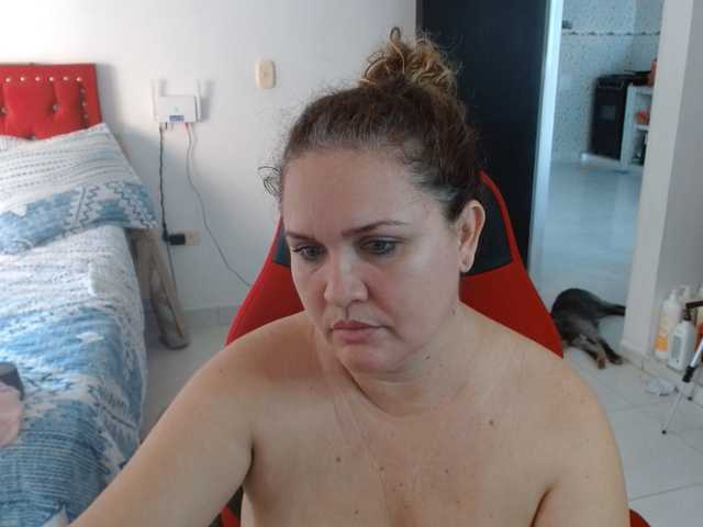 helenca1980 live webcam show