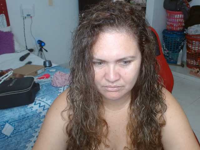 helenca1980 live cam on BongaCams